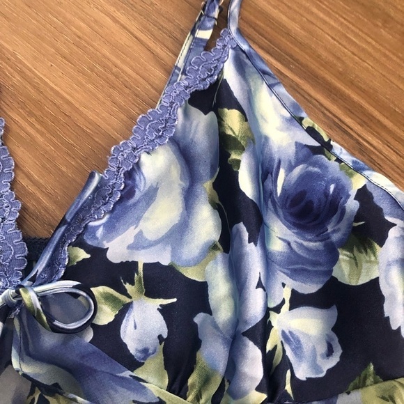 Secret Treasures Blue Green Floral Print Intimate Slip Cami Women Medium - Picture 6 of 6